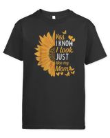 Yes I Know I Look Like My Mom Funny Daughter Mother's Day Shirt Kids Standard T-Shirt black xs